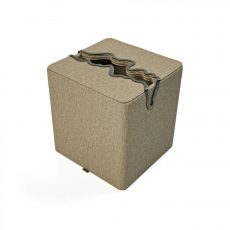 Hotel room amenities/ Tissue box